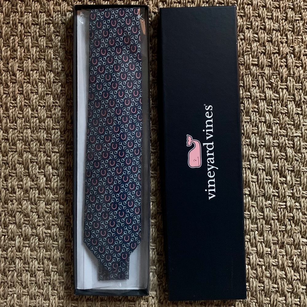 Vineyard Vines “Equestrian” Tie - NWT!